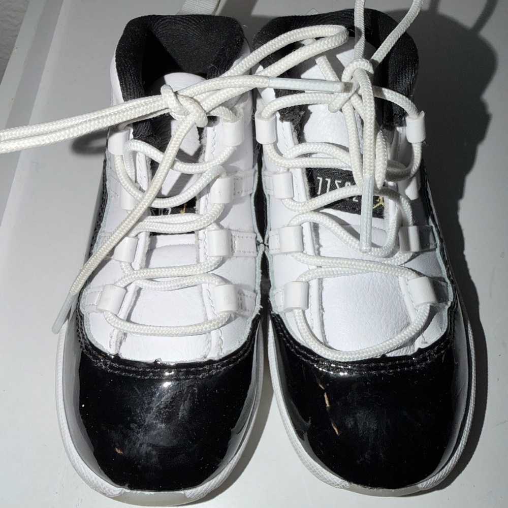 Jordan Kids Black and White Patent-Look Sneakers